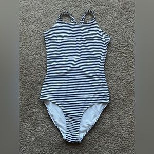 New H&M Girls Swimsuit